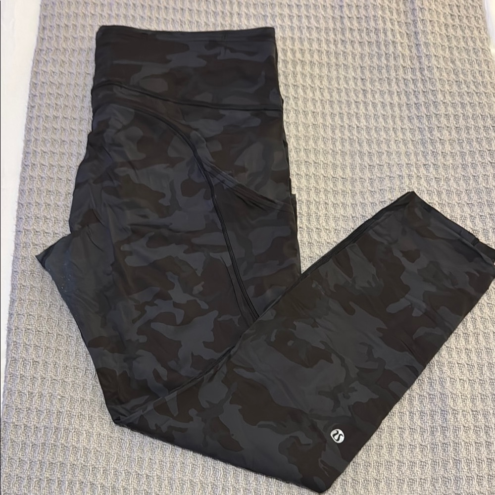Lululemon Fast & Free 23in